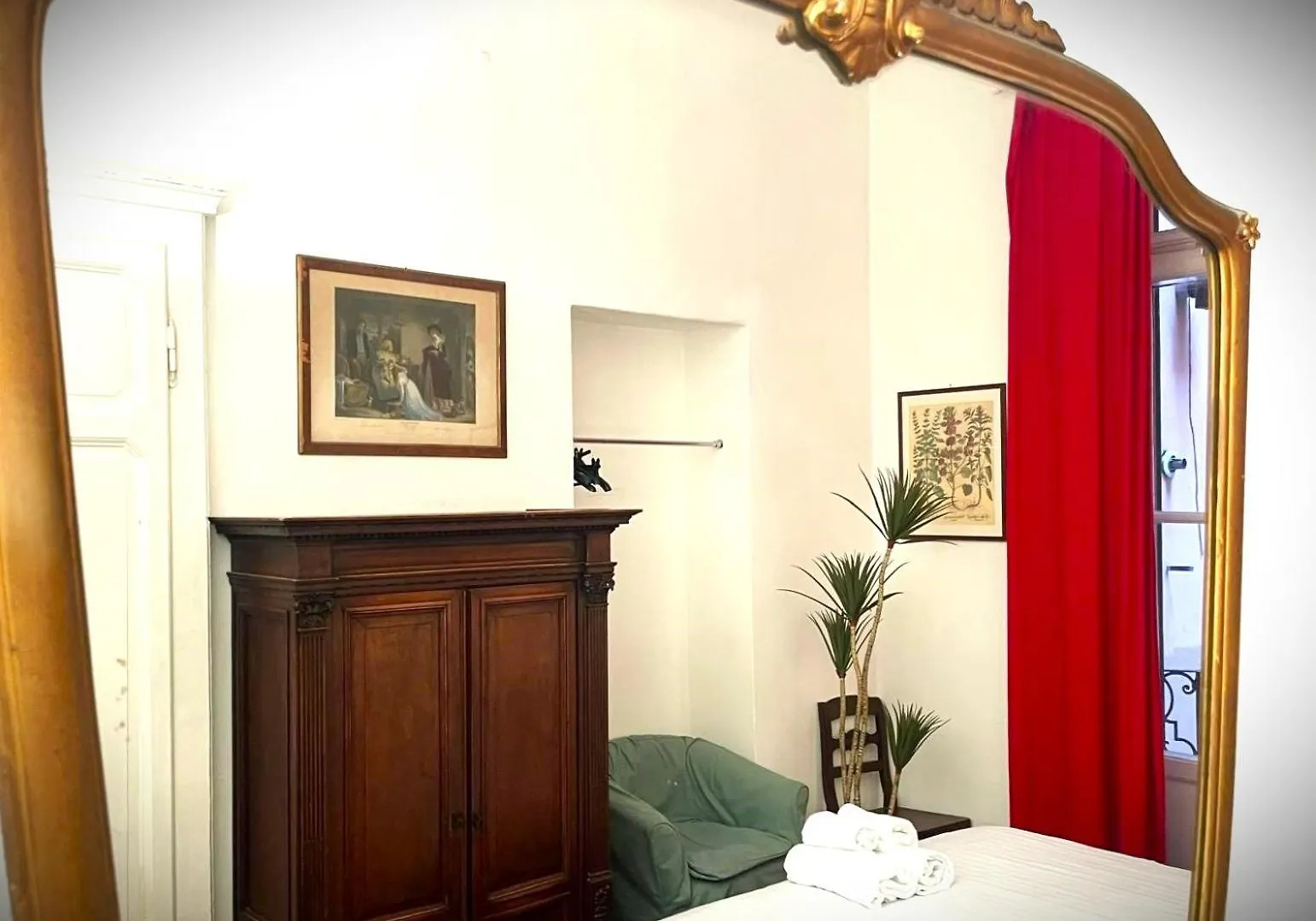 Casa Milano - Apartments And Rooms - Vintage Vibes, Balcony  米兰